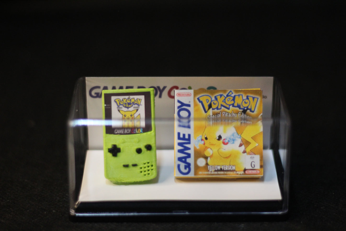 Miniatura Game Boy Color