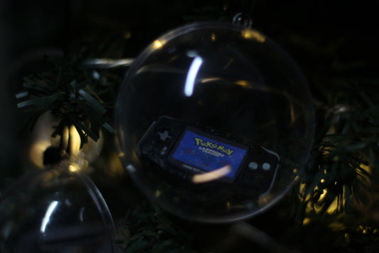 Bola de Natal Gamer - Game Boy Advance