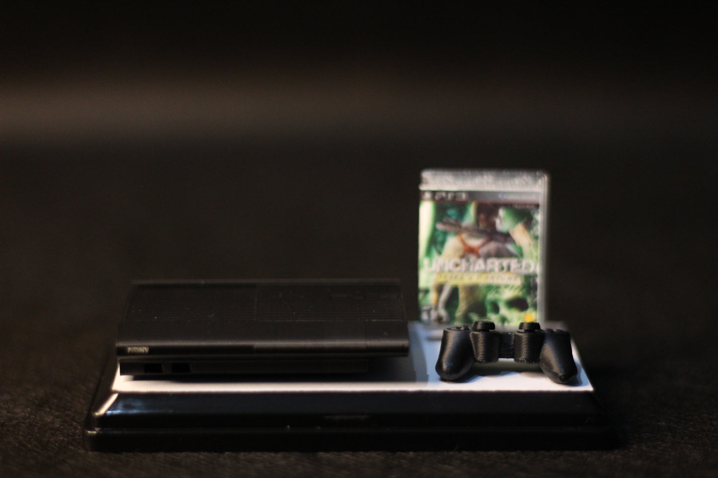 Miniatura Playstation 3 Super Slim 1:5