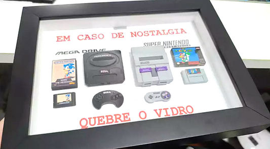 Quadro - Em Caso de Nostalgia Quebre o Vidro