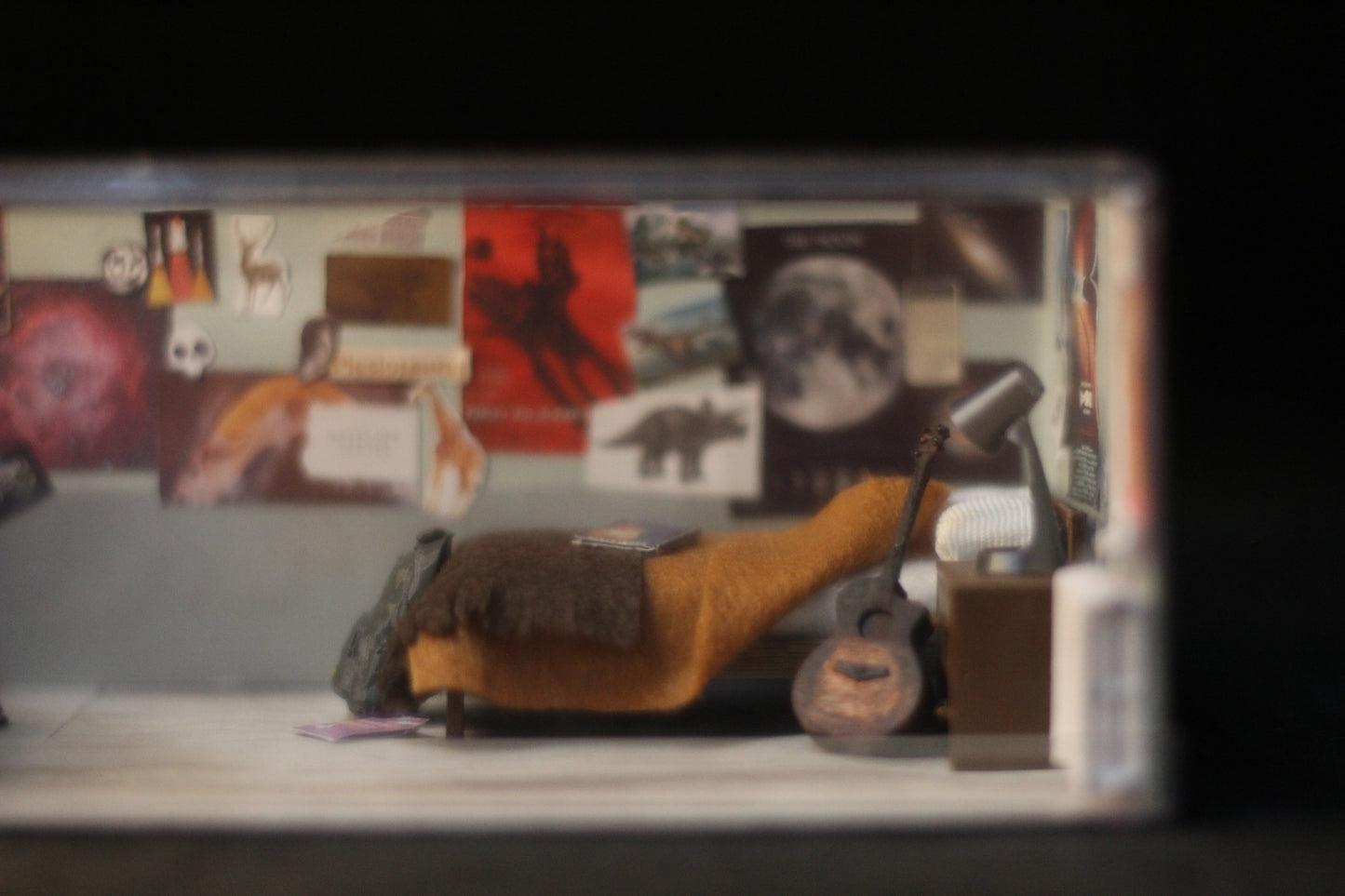 Diorama Quarto Ellie - Abrigo Fedra - The Last of Us