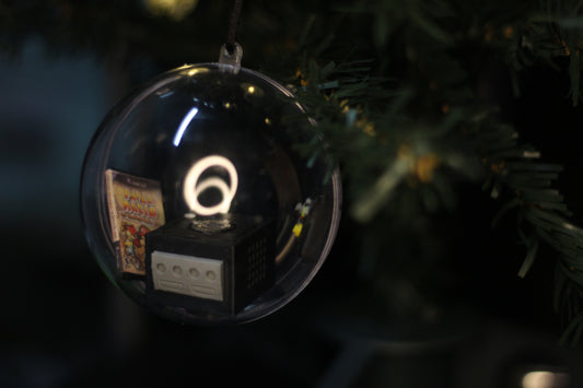 Bola de Natal Gamer - Game Cube